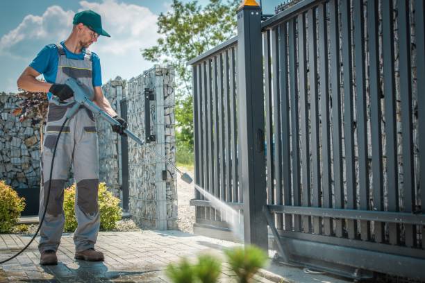 Best Oil and Grease Removal from Surfaces in Pasadena, TX